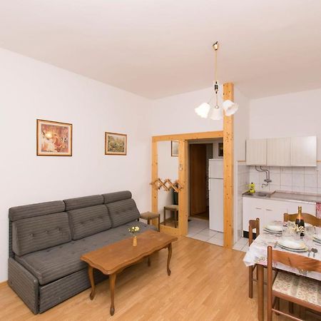 Apartments Amalija Vodice Exterior photo