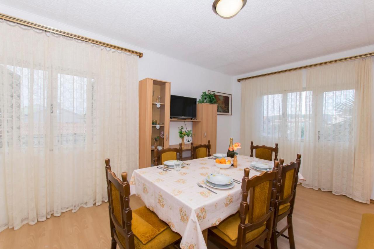 Apartments Amalija Vodice Exterior photo