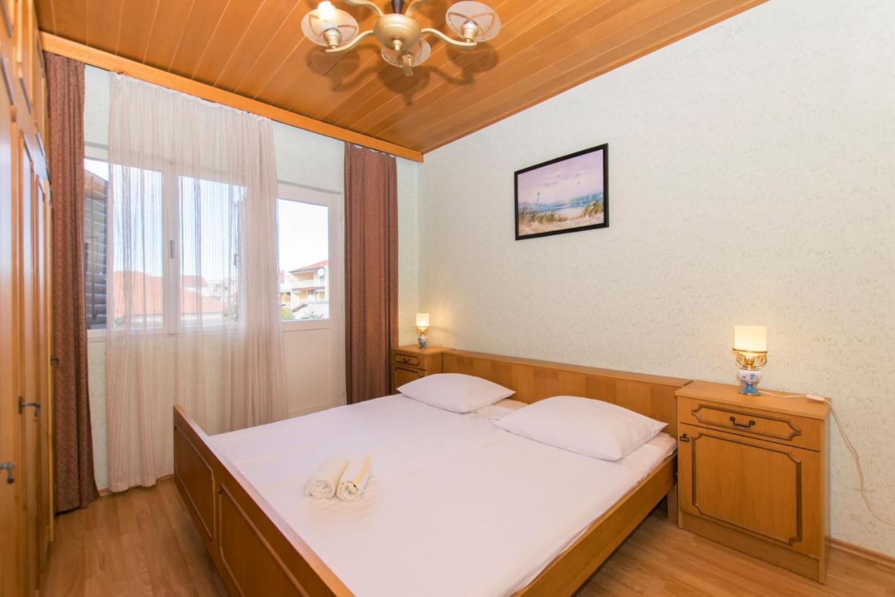 Apartments Amalija Vodice Exterior photo